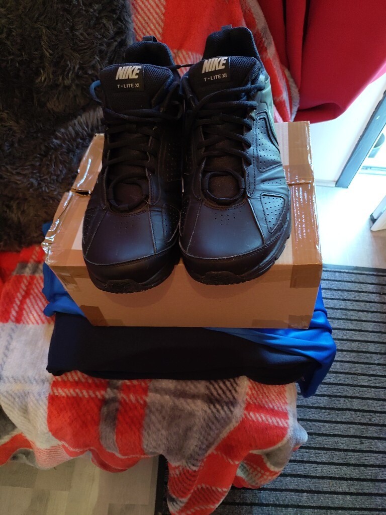 black trainers size 12